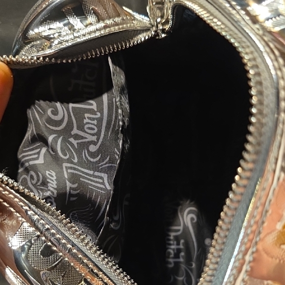Von Dutch Metallic Silver Mini Bag - Picture 5 of 8